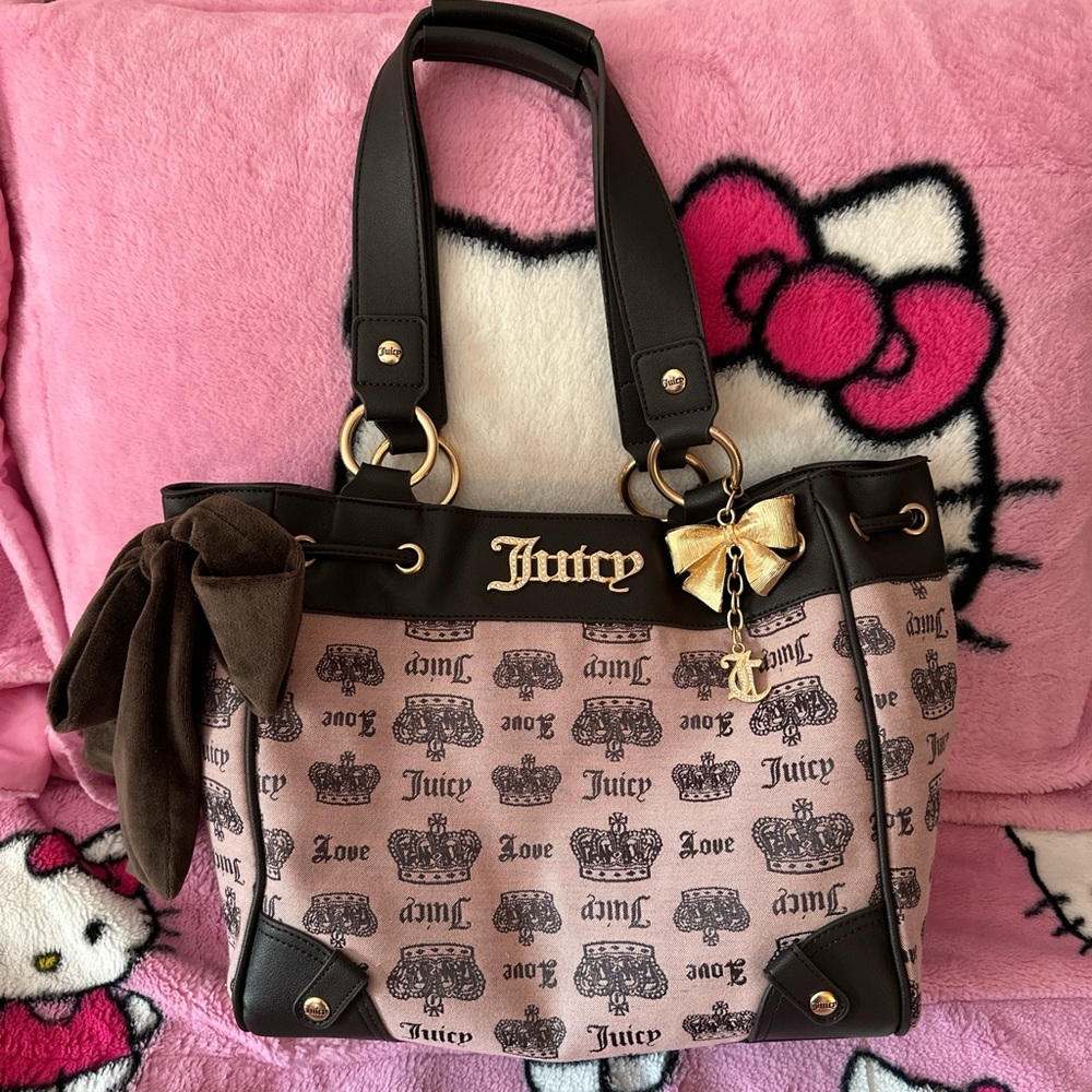 Juicy Couture vintage couture daydreamer 🤎